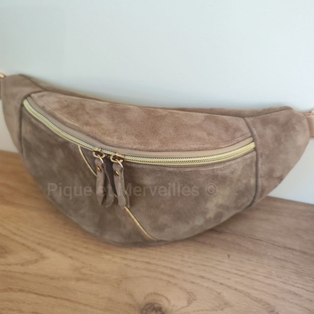 Banane cuir taupe détails dorés