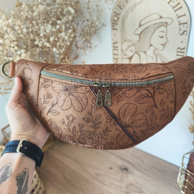 Sac banane gravé