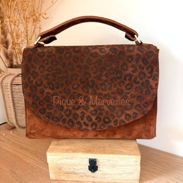 Sac Grand Léonin cuir nubuck cognac gravure léopard